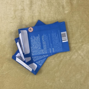 Enveloppe en papier de style poche avec motif 