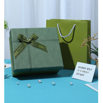 Gift Box Packing Birthday Green Jewelry Packaging Hat Top Base And Lid Ribbon Rigid Bag Case Huake Printing